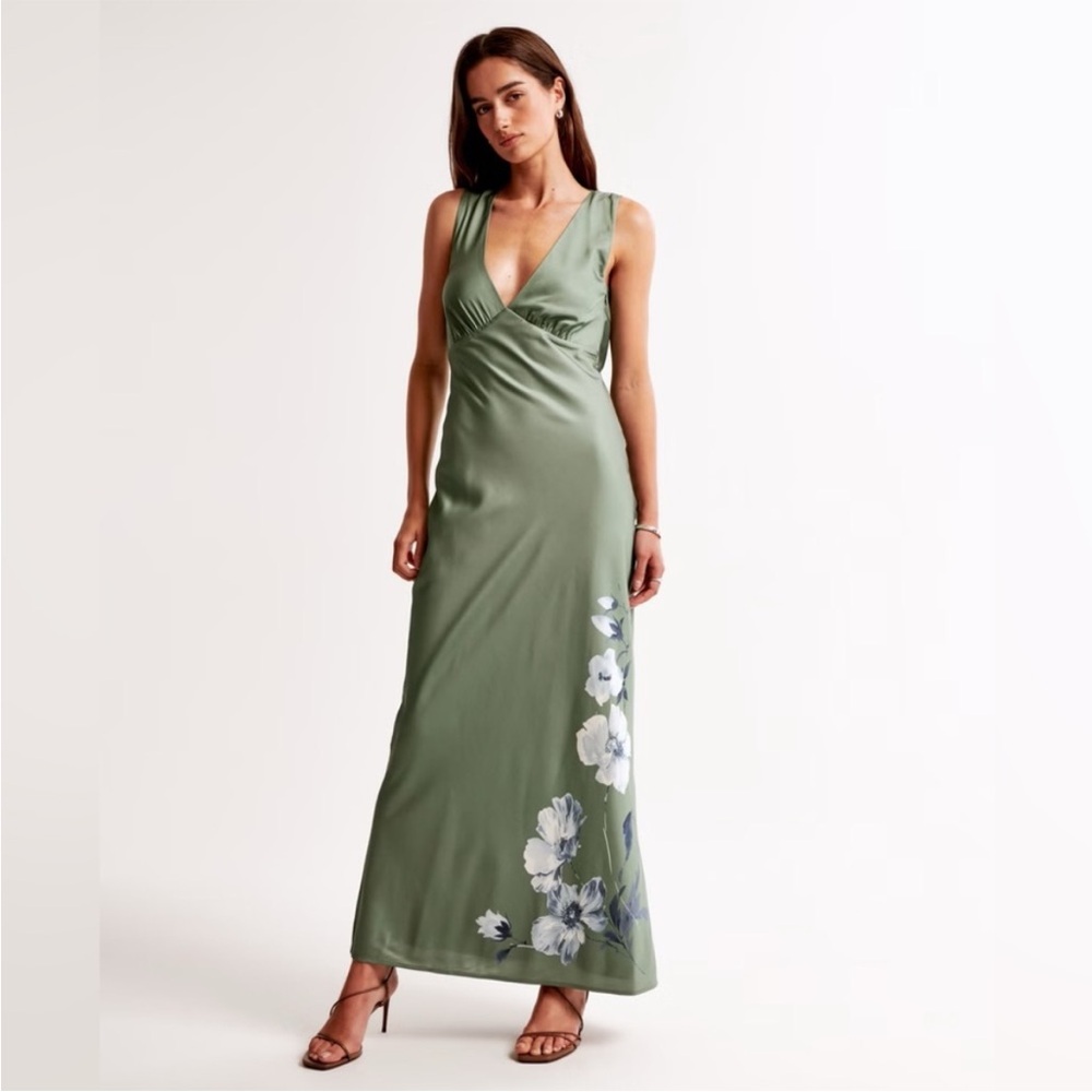 Abercrombie & Fitch Elegant Green Floral Maxi Dress